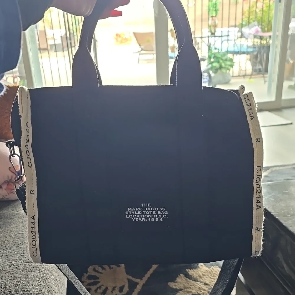 Black and Cream Tote Bag - Picture 2 of 8